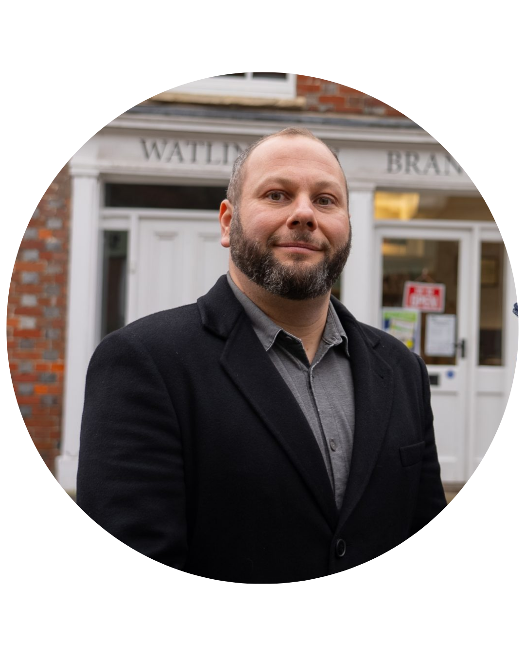 Image of delegates talking at OxLEP Business Event