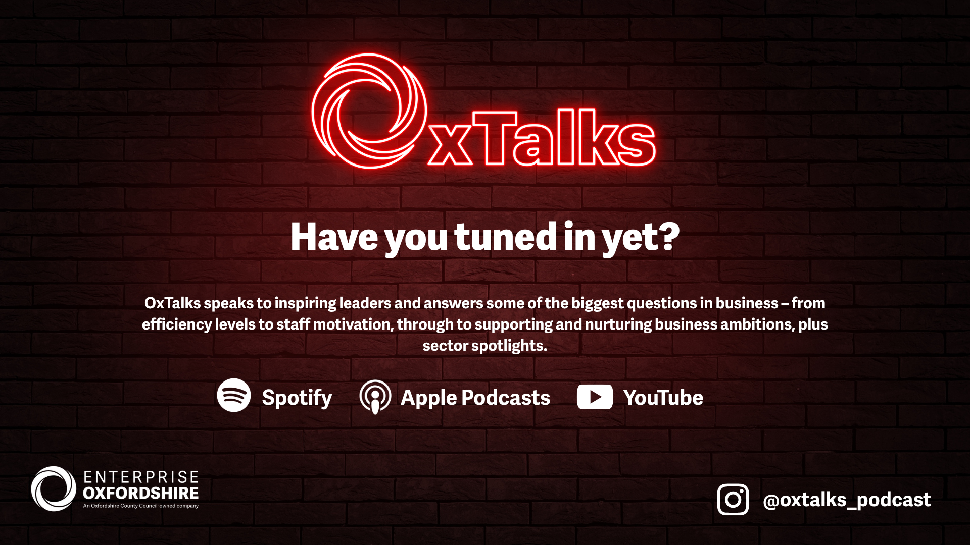 Image of delegates talking at OxLEP Business Event